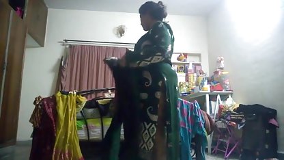 Gadis mungil xxxx video sex jepang mengambil titit besar