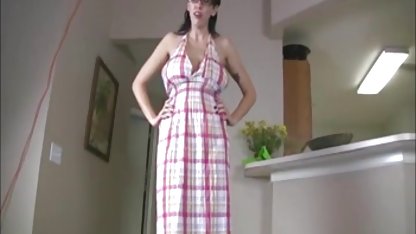 Bermain dengan vagina 2. download video bokep japan mom